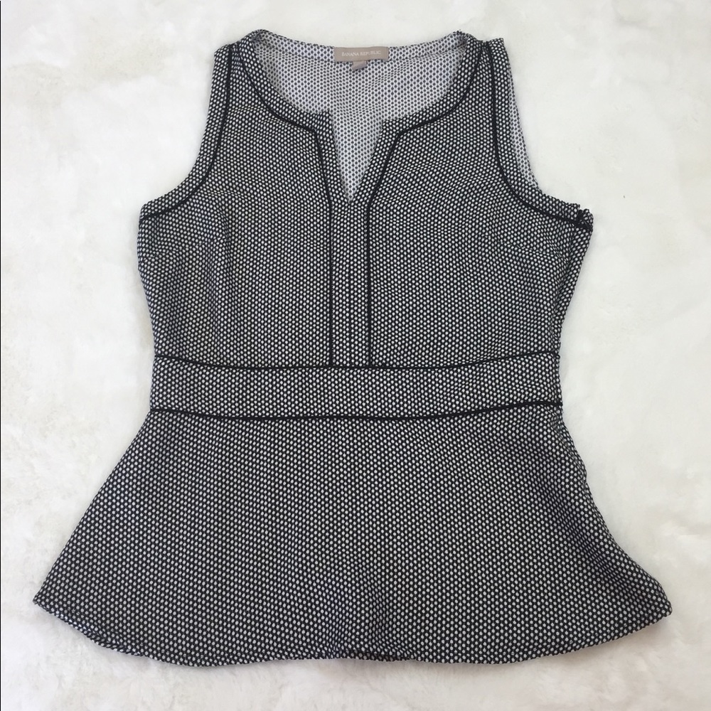 Banana Republic  Peplum Top sleeveless Size 8
